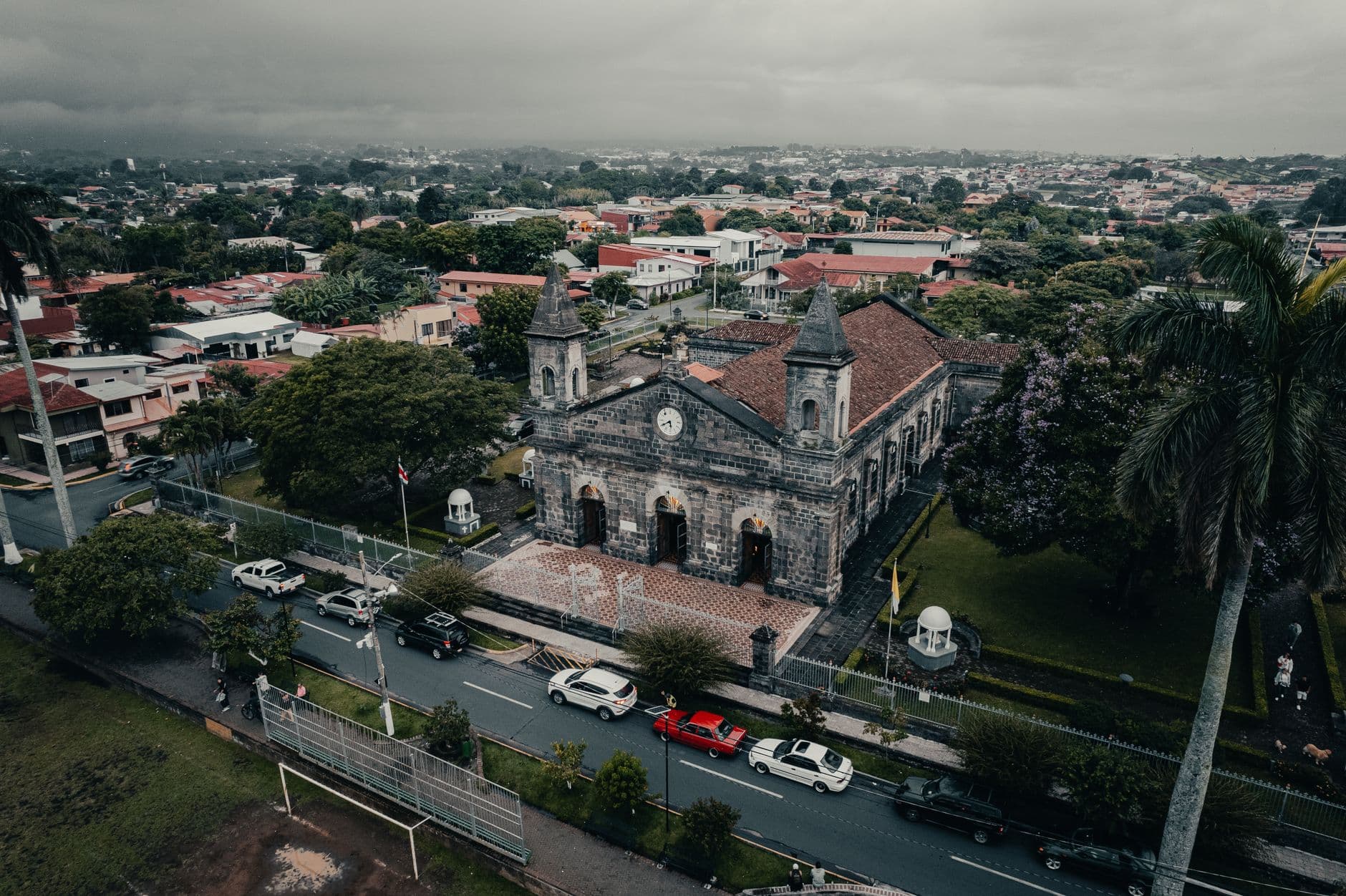 Iglesia San Juan Bautista de Las Guárnas