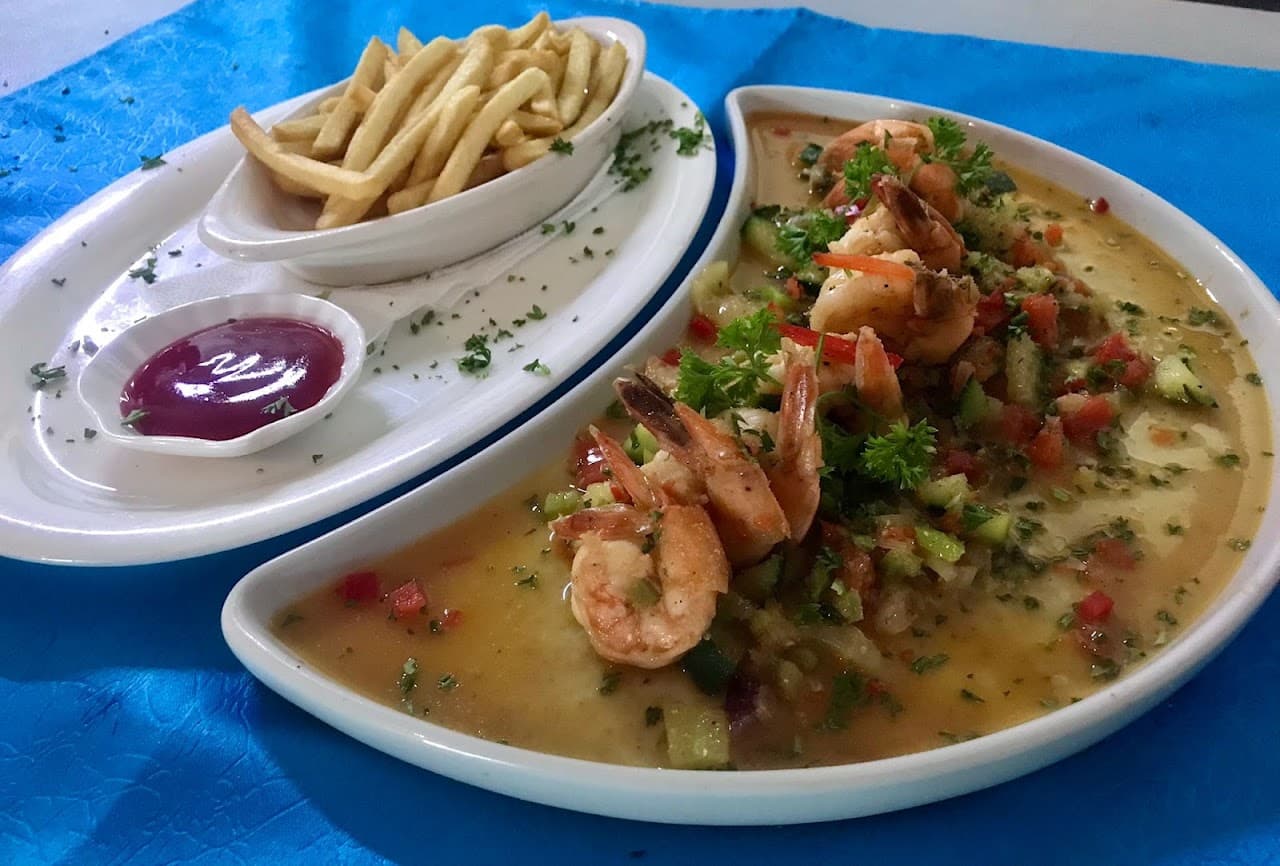 El Parquesito Lounge Restaurant