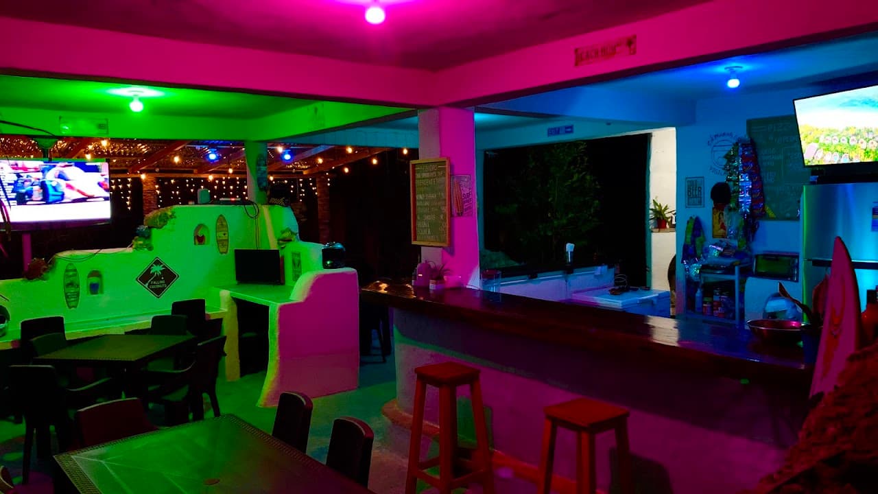 WIPEOUT SPORTS BAR CABARETE